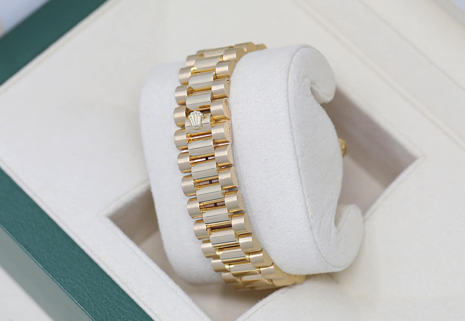 Rolex Day-Date Presidential Yellow Gold Watch Factory Champagne Diamond Dial 18238 Double Quick-Set - Image 5