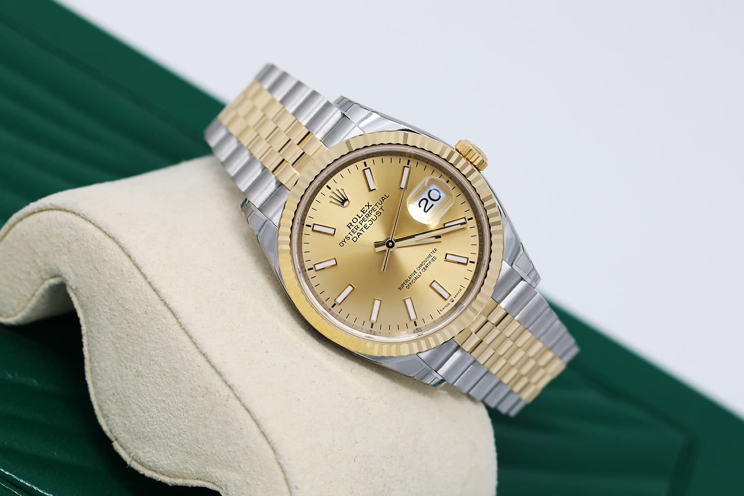 Rolex Datejust 36mm 126233 Stainless Steel & Yellow Gold Watch Jubilee Band Champagne Dial Stickers removed - Image 5