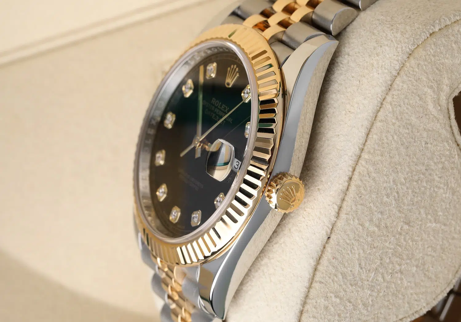 Rolex Datejust 126333-0006 Stainless Steel Yellow Gold with Black Diamond Dial Watch – image 4