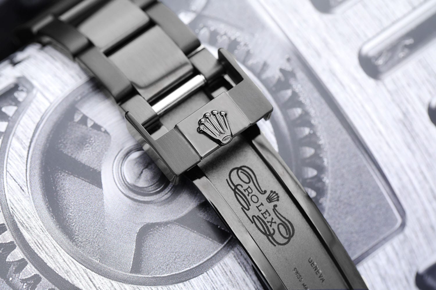 Rolex Cosmograph Daytona Black PVD/DLC Coated Watch with Black Dial and Rainbow Bezel 116523 - Image 8