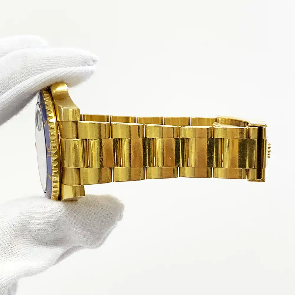 Rolex Submariner Date 116618LB 40mm Yellow Gold with Blue Dial Watch 2011 – image 6