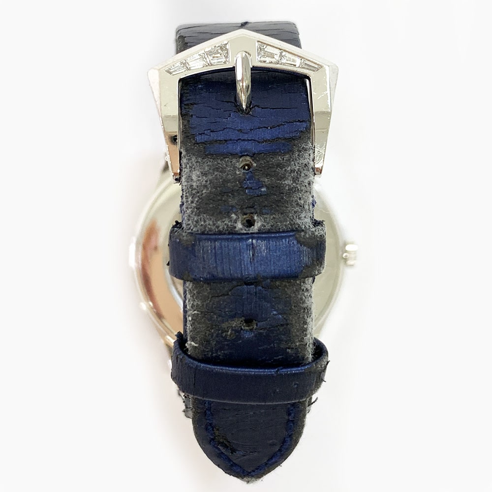 Patek Philippe Ladies Calatrava 33mm 4897/300G-001 White Gold With Blue Satin Watch Blue Dial 2017