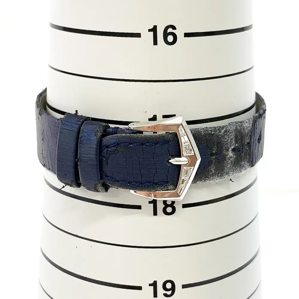 Patek Philippe Ladies Calatrava 33mm 4897/300G-001 White Gold With Blue Satin Watch Blue Dial 2017 – image 10