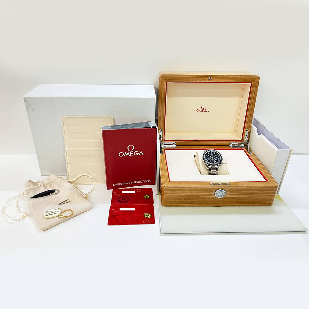 Omega Speedmaster Chronograph 40mm 326.30.40.50.01.001 Stainless Steel Watch Black Dial