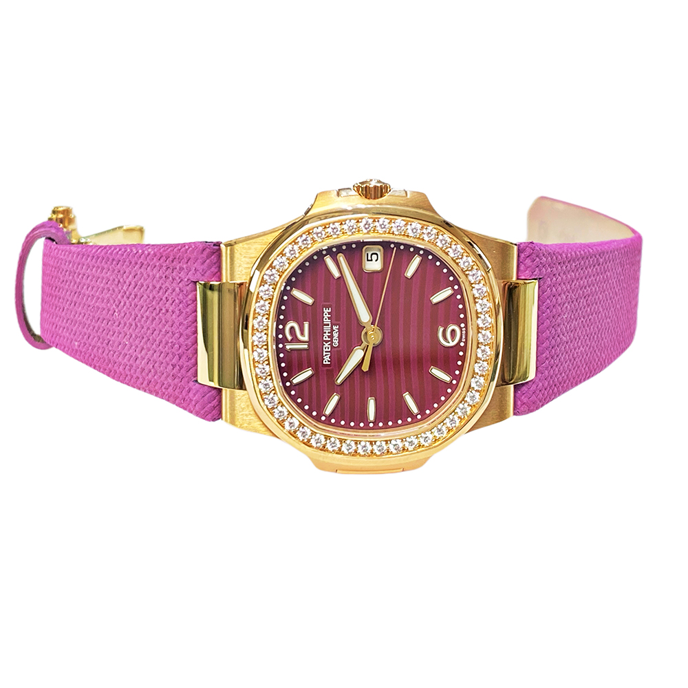 Patek Philippe Nautilus 7010R-013 32mm Rose Gold with Purple Dial Watch 2023