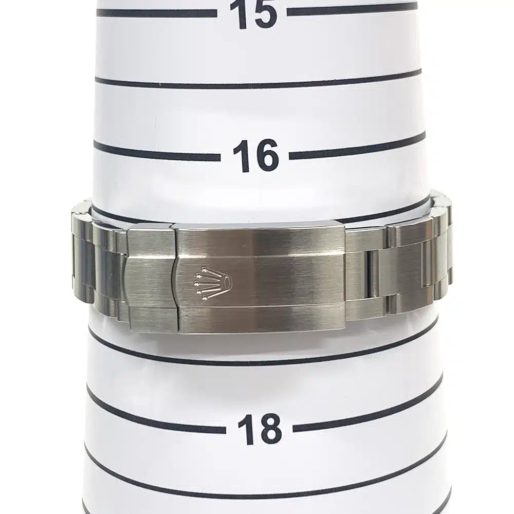 Rolex Oyster Perpetual 31 277200 Stainless Steel with Celebration Dial Watch 2023 – image 6