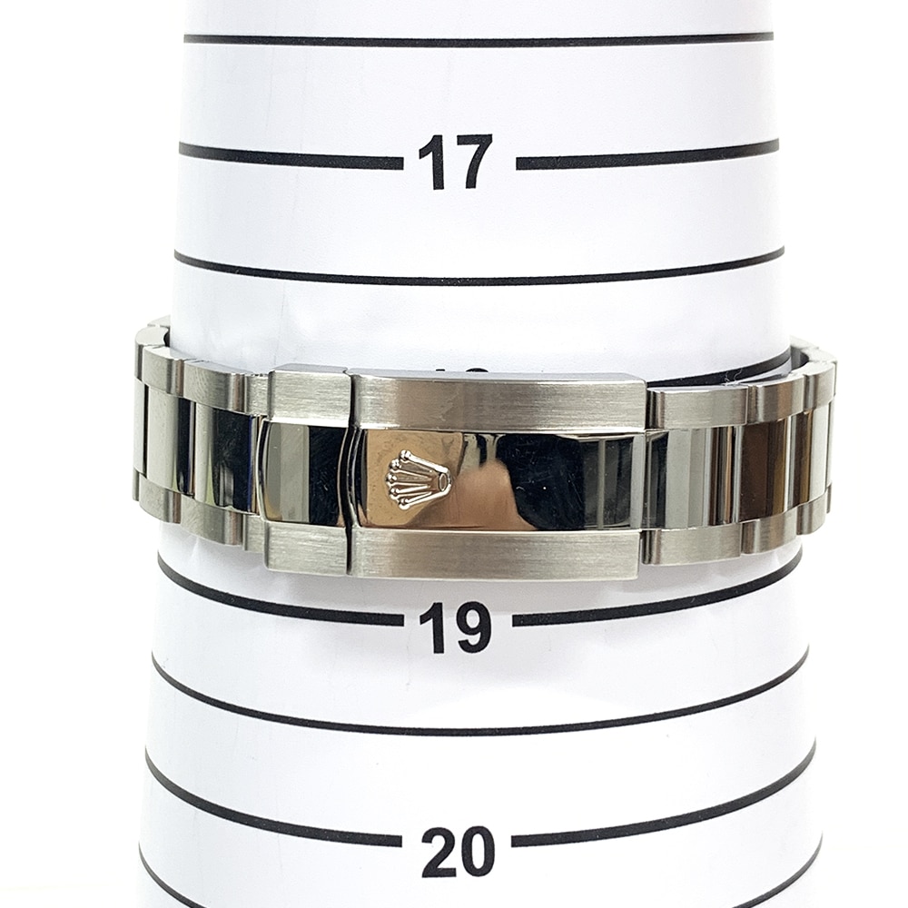 Rolex Datejust 116200 36mm Stainless Steel with Silver Dial Watch