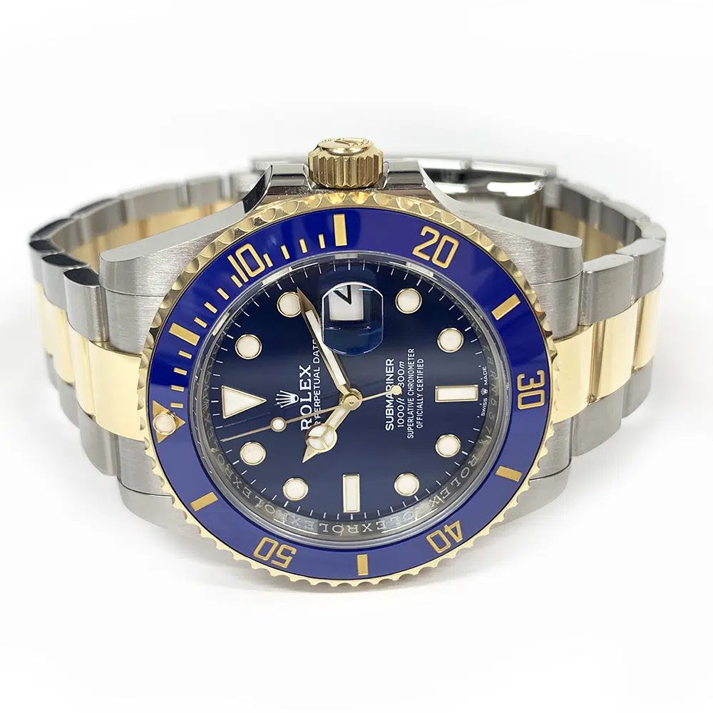 Rolex Submariner Date 41mm 126613LB Oyster Bracelet Yellow Gold & Steel  Watch Blue Dial 2023 – image 4