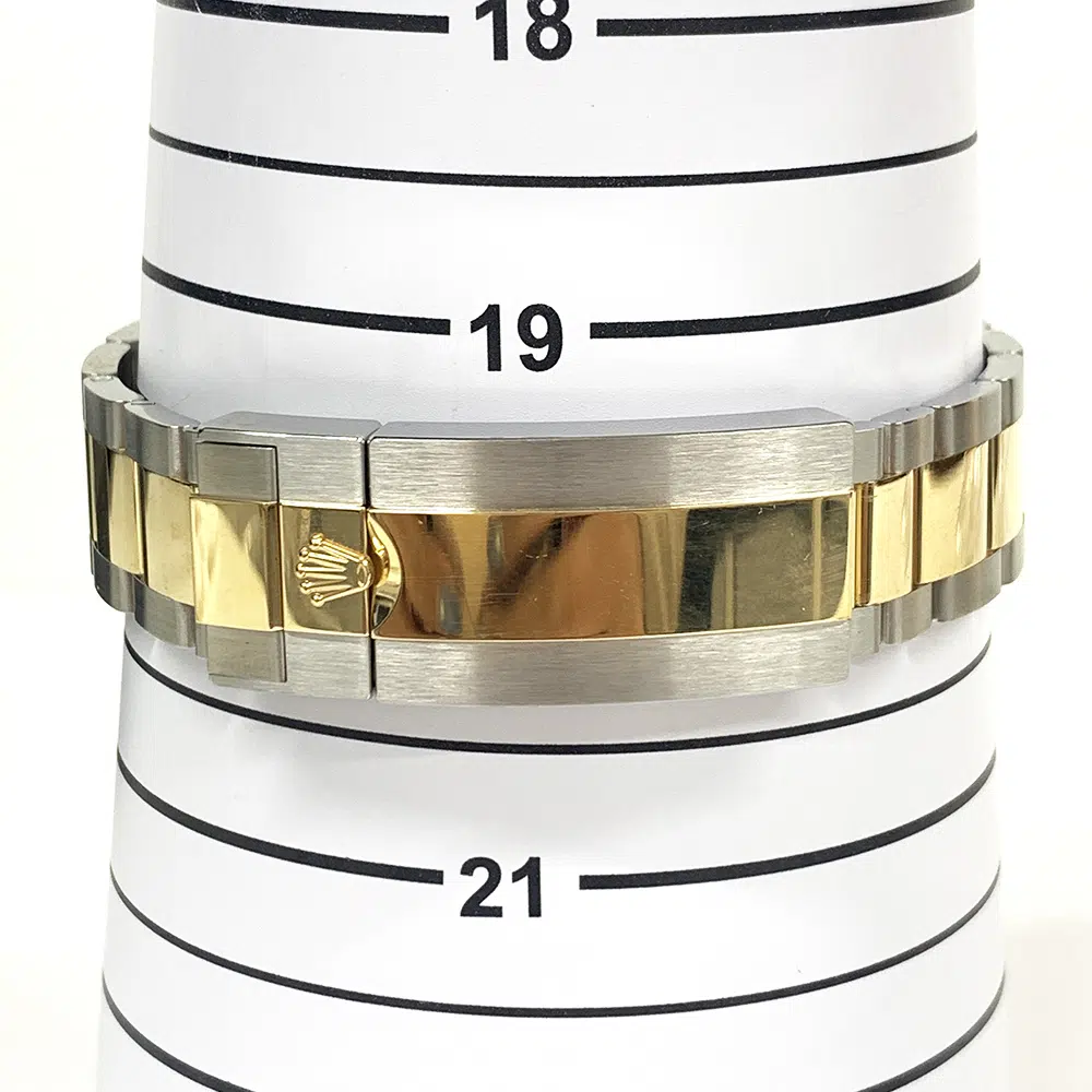 Rolex Submariner Date 41mm 126613LB Oyster Bracelet Yellow Gold & Steel  Watch Blue Dial 2023 – image 7