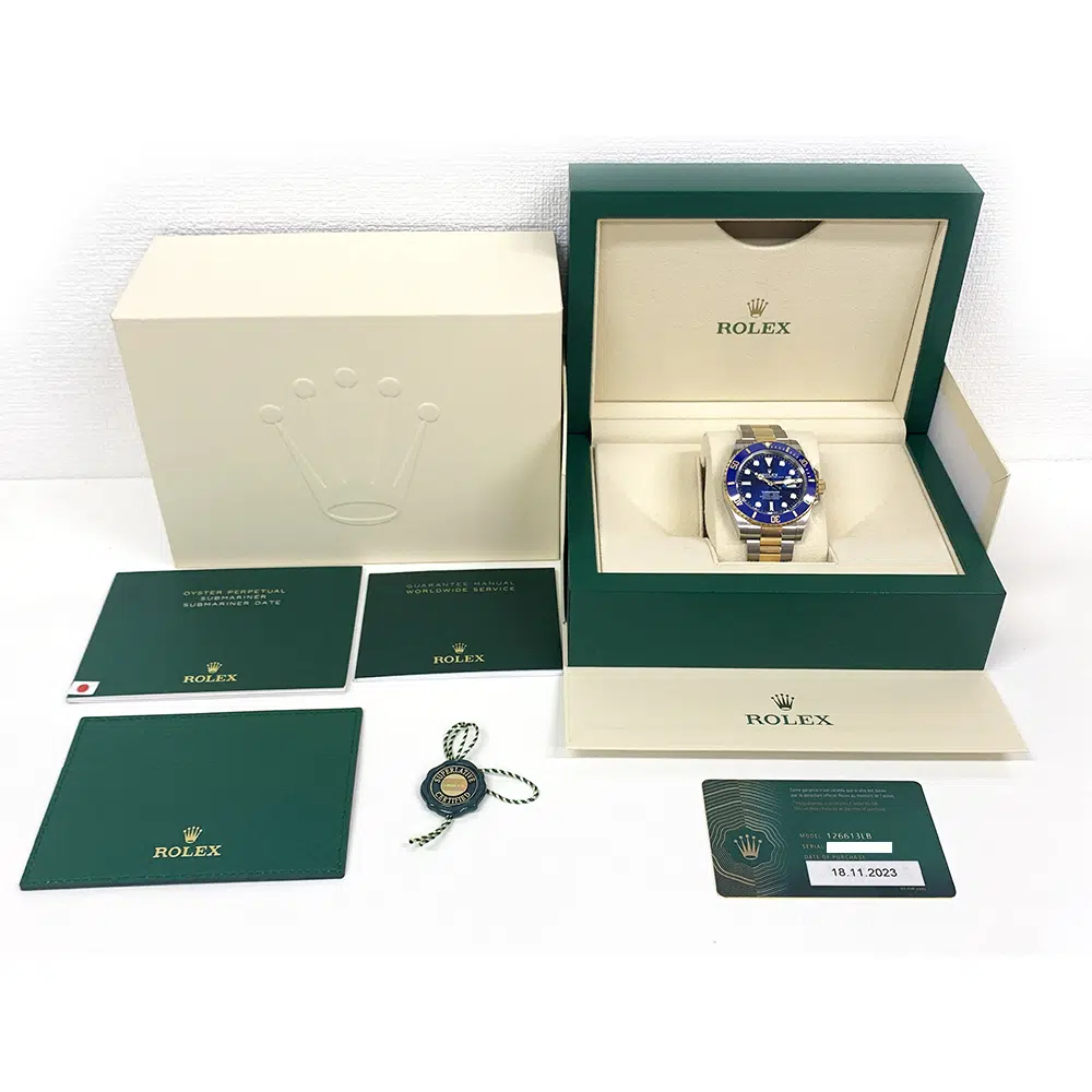 Rolex Submariner Date 41mm 126613LB Oyster Bracelet Yellow Gold & Steel  Watch Blue Dial 2023 – image 9