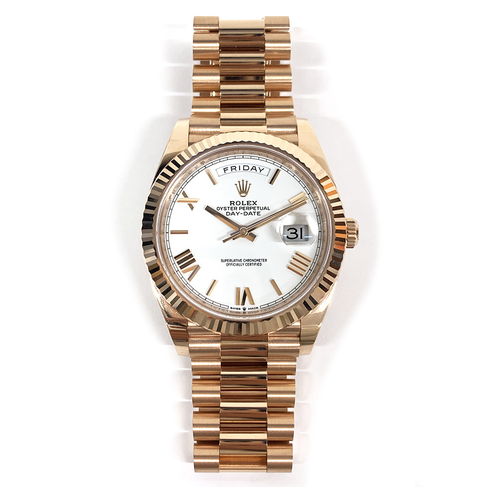 Rolex Day-Date 40mm 228235-0032 Presidential Rose Gold Watch White Roman Dial 2024
