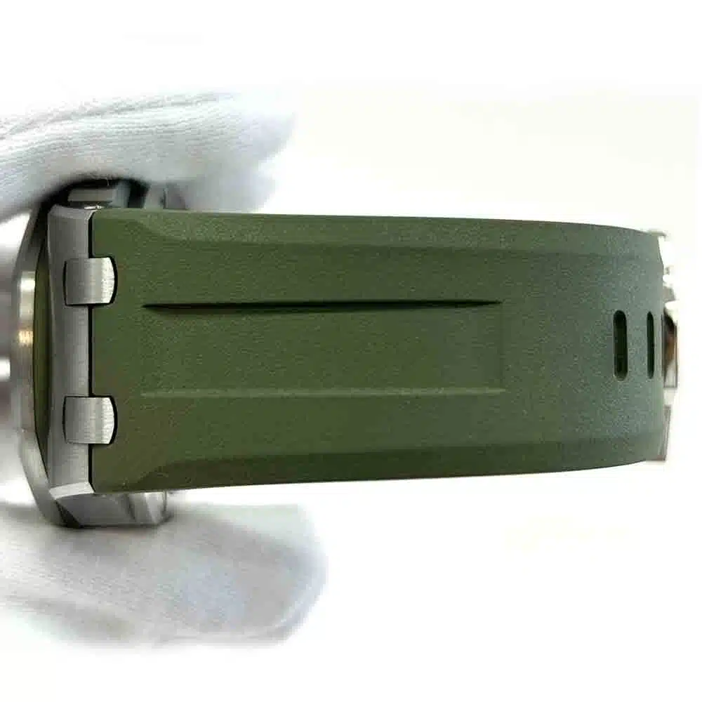 Audemars Piguet Royal Oak Offshore Diver 15720ST.OO.A052CA.01 42mm Stainless Steel with Green Dial Watch 2023 – image 7