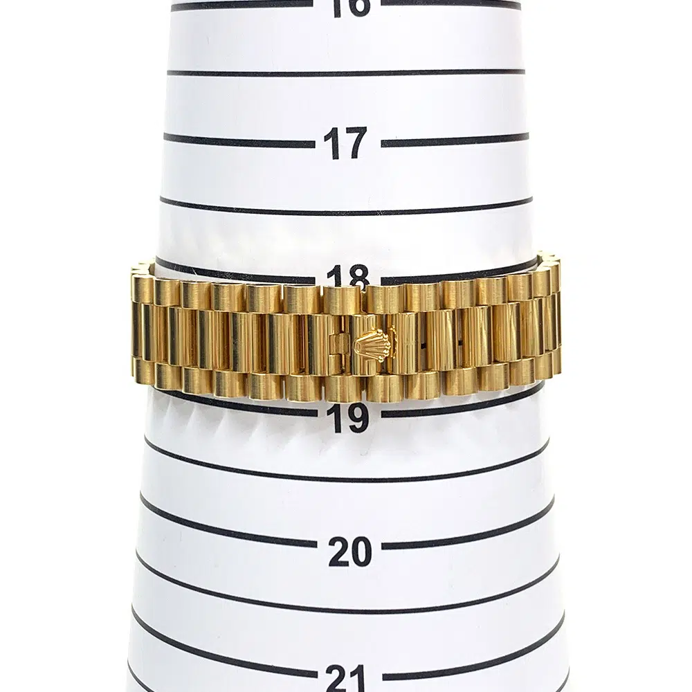 Rolex Day-Date 228238 yellow gold, silver Roman dial - view 7
