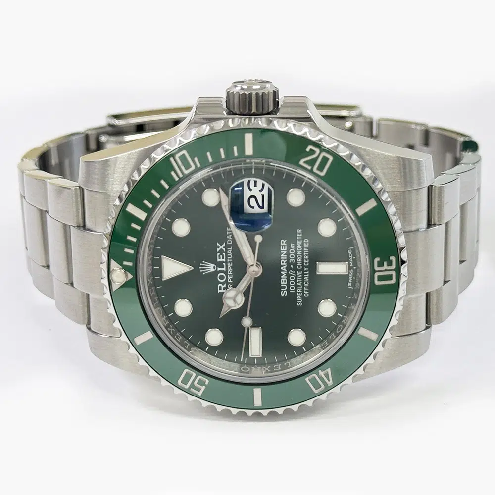 Rolex Oyster Submariner Hulk 40mm 116610LV Stainless Steel Green Dial MINT 2016 – image 4