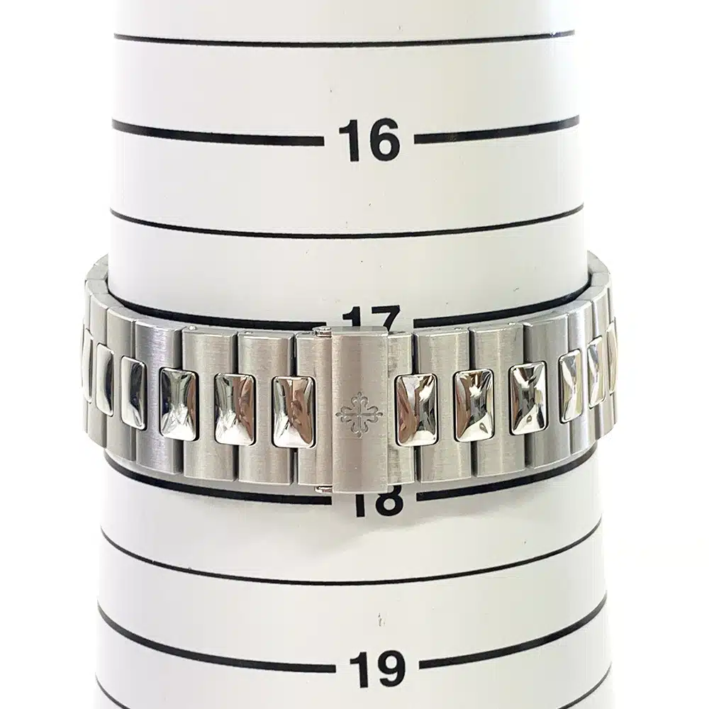 Patek Philippe Nautilus 5711/1A-010 Stainless Steel Watch Blue Dial – image 7