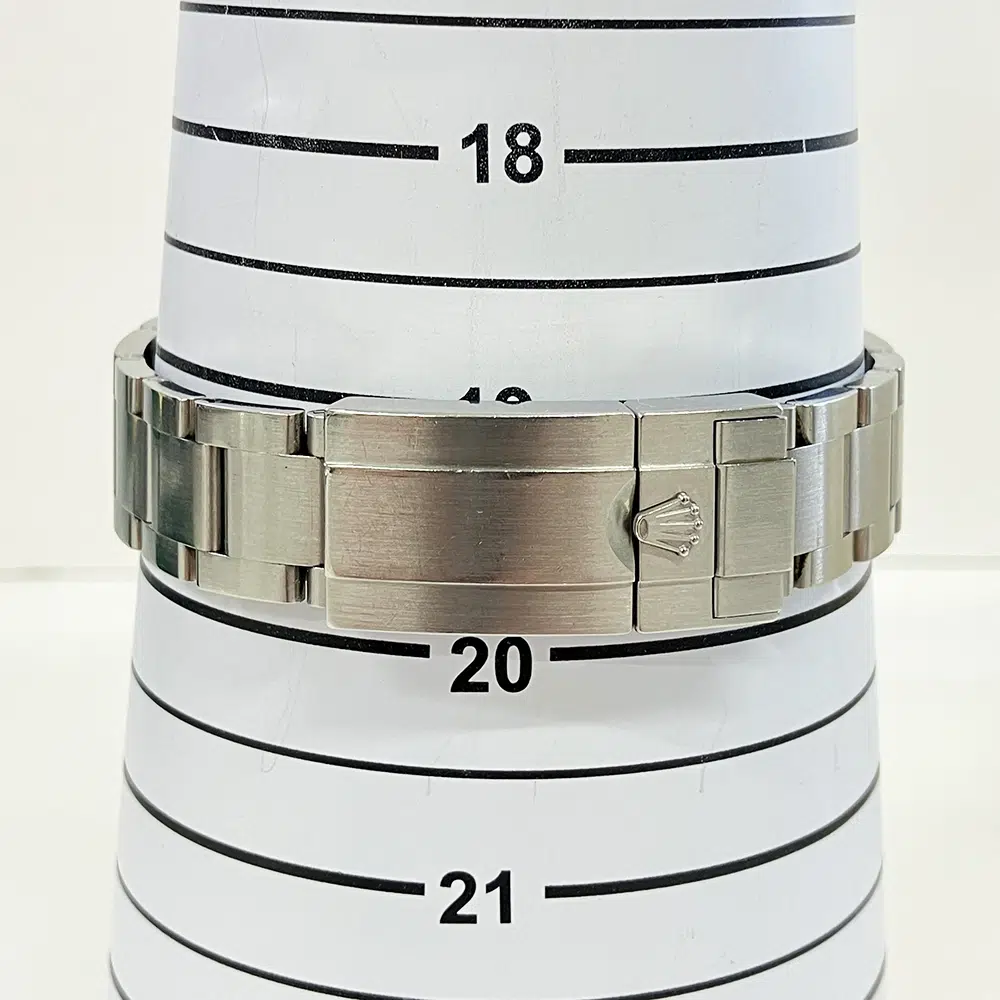 Rolex Explorer II Oyster Black Dial 216570 42mm Stainless Steel Watch 2015 – image 6