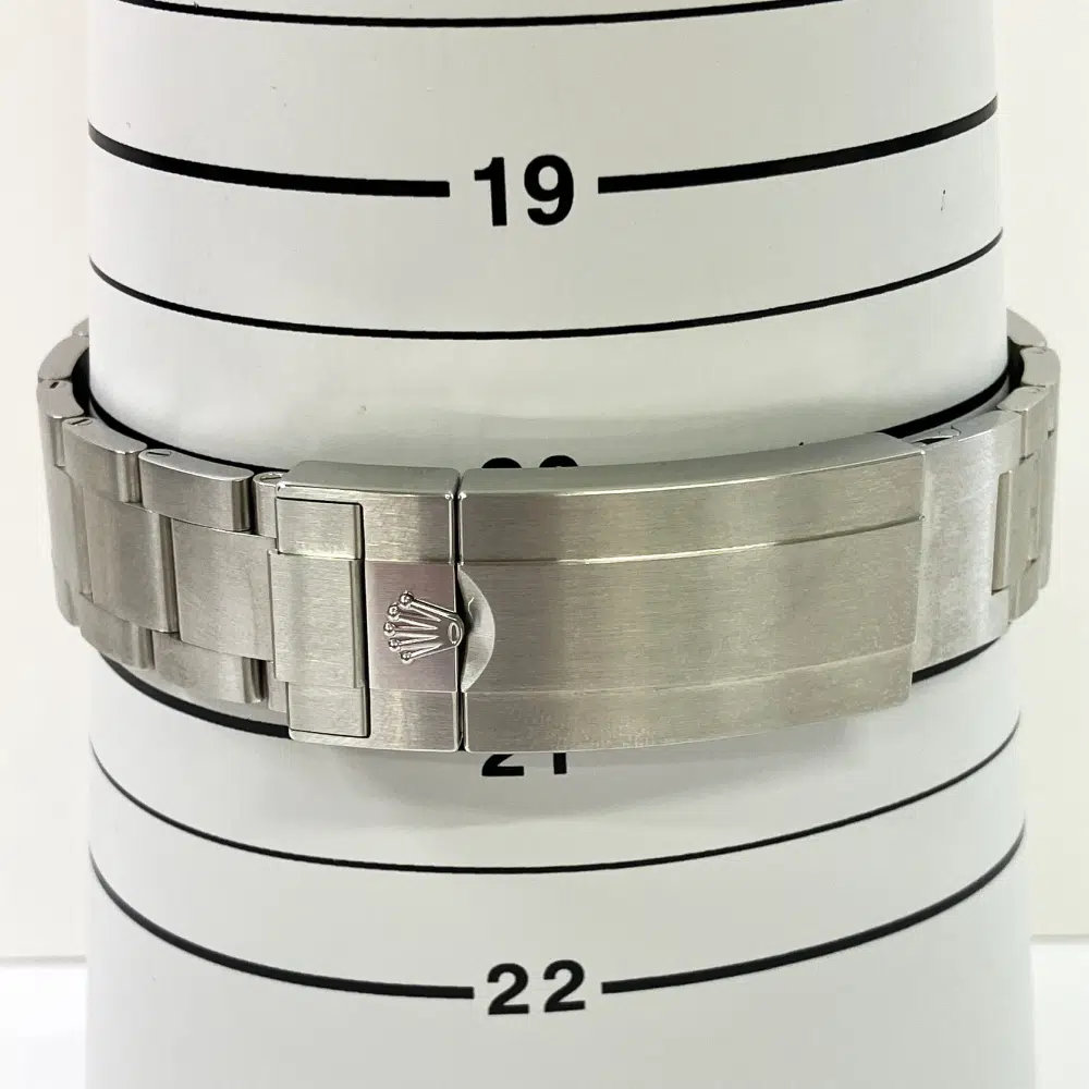 Rolex Oyster Sea-Dweller 126600 Stainless Steel Watch Black Dial 2021 – image 6