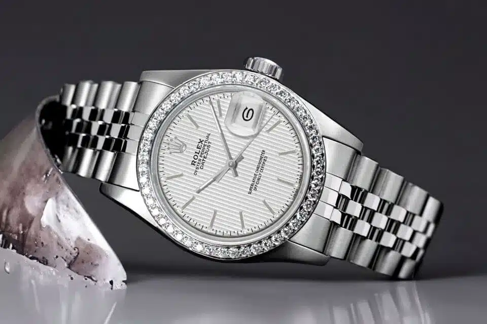 Rolex Datejust 31 Stainless Steel Watch Silver Dial with Diamond Bezel 68274 – image 3