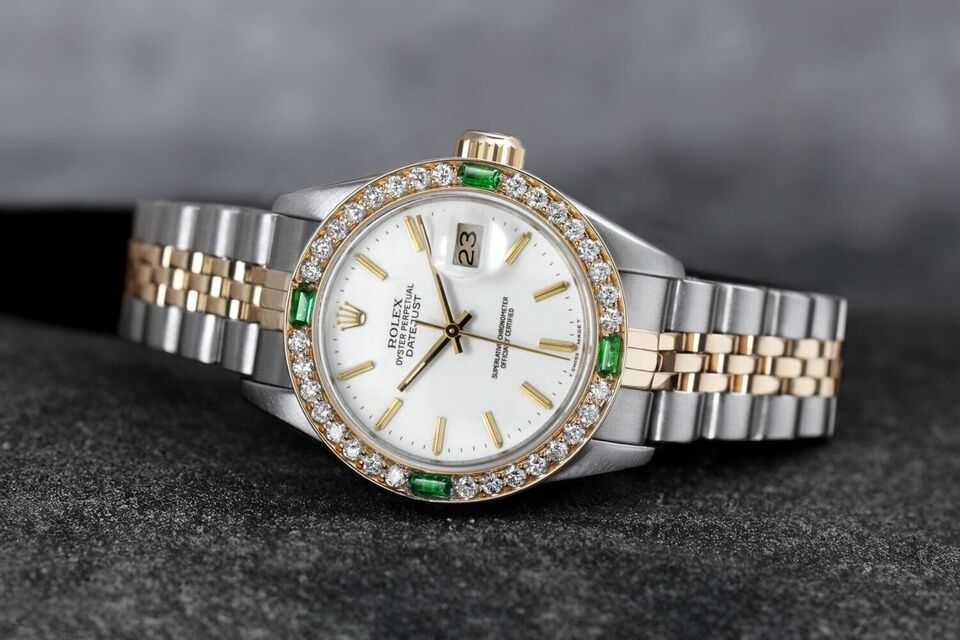 Rolex Lady-Datejust 26mm White Index Dial with Emerald & Diamond Bezel Ladies Watch 69173