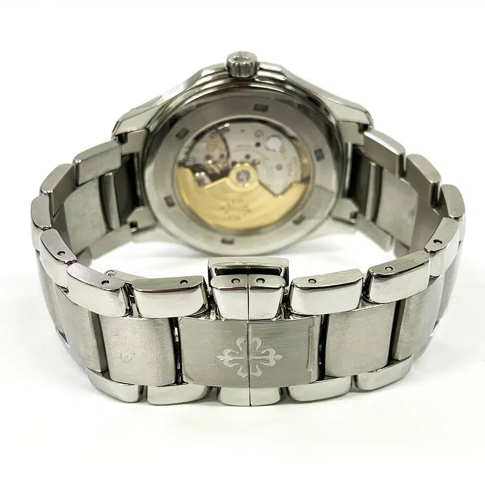 Patek Philippe Aquanaut 40mm 5167A-001 Stainless Steel Men's  Watch Black Dial 2011 – image 6