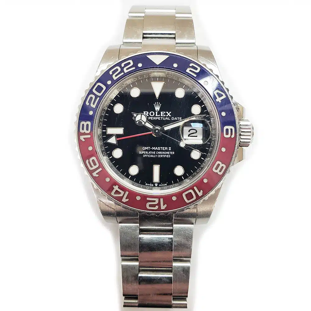 Rolex GMT-Master II 126710BLRO Pepsi, Oyster bracelet, dial detail
