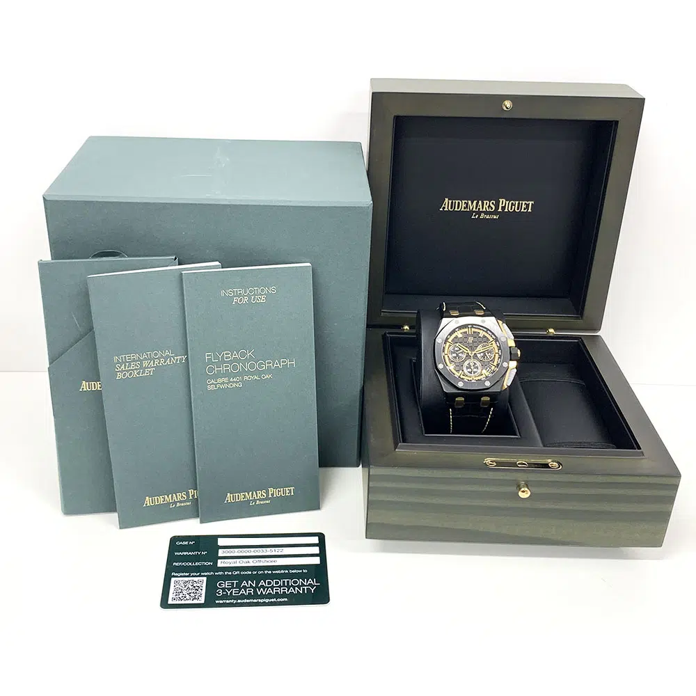 Audemars Piguet Ceramic 26420CE.OO.A127CR.01 43 MM Pre-owned
