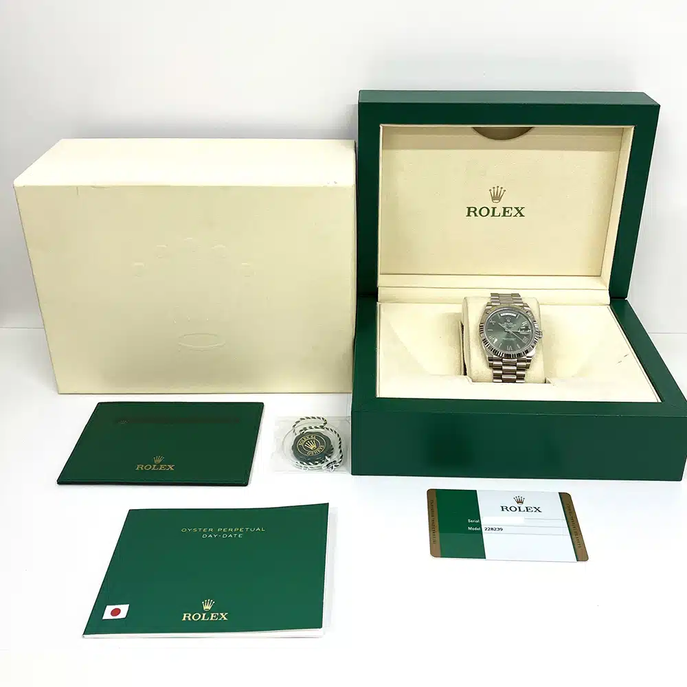 Rolex Day-Date 40 President 228239 White Gold with Green Dial  Watch 2019 – image 8