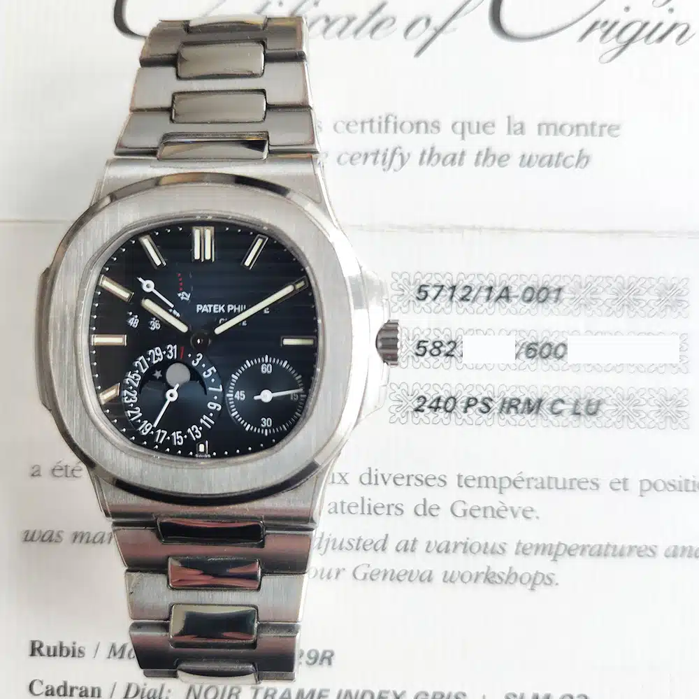 Patek Philippe 5712/1A-001 Nautilus Stainless Steel Blue Dial 40mm Watch 2014 – image 2