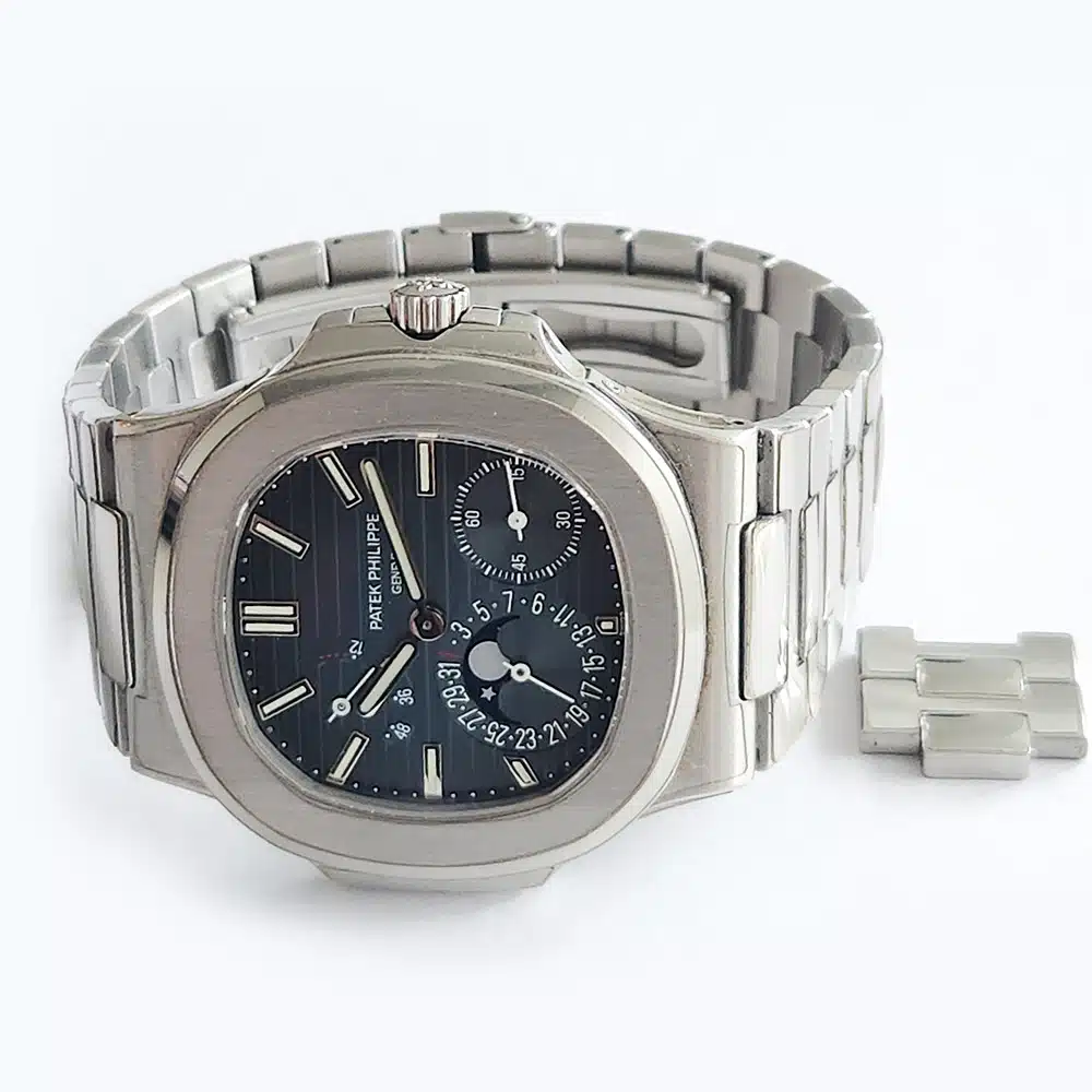 Patek Philippe 5712/1A-001 Nautilus Stainless Steel Blue Dial 40mm Watch 2014 – image 3