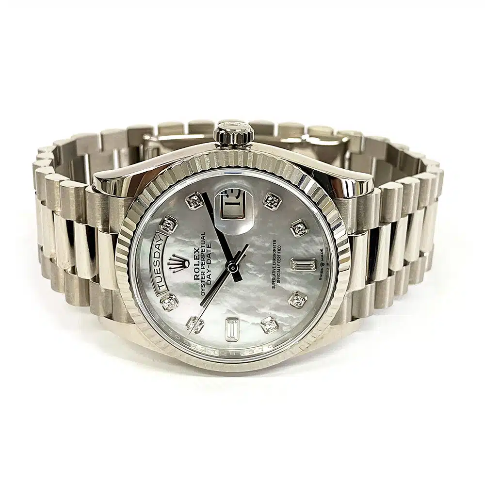 Rolex Day-Date 36 128239-0065 White Gold with White Mother of Pearl Diamond Dial – image 4