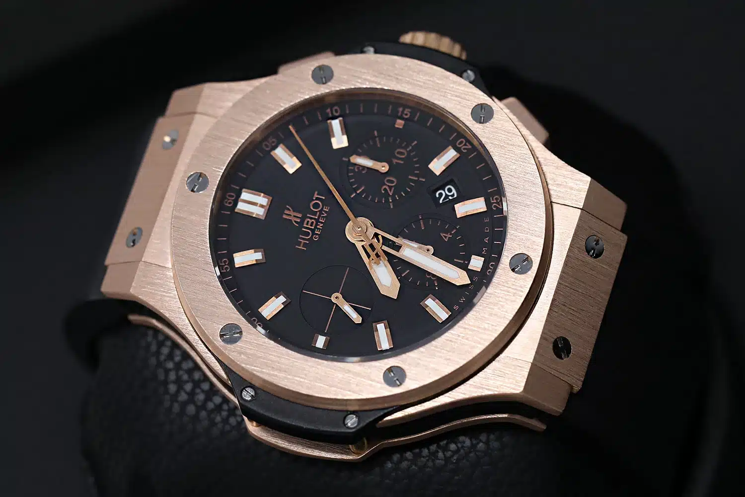 Hublot Big Bang 301.PX.1180.RX rose gold watch, dial detail