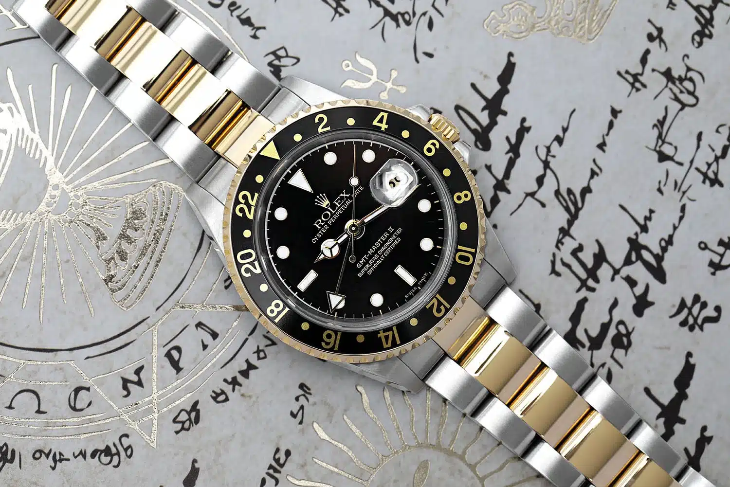 Rolex GMT-Master 16713 Stainless Steel and Yellow Gold Watch with Black Dial Complete – image 4