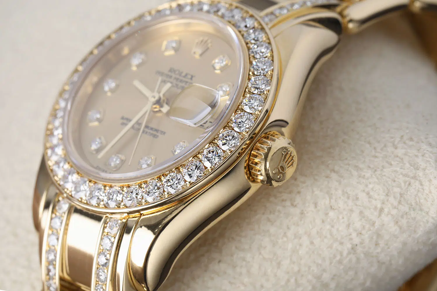 Rolex Lady-Datejust Pearlmaster 80298 Yellow Gold Diamond Watch with Champagne Diamond Dial – image 6