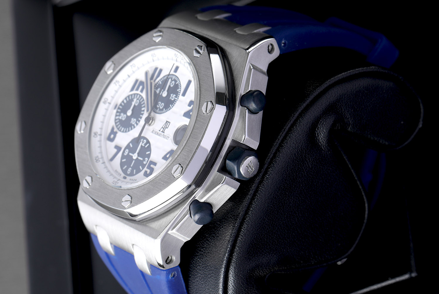 Audemars Piguet Royal Oak Offshore 26020ST.OO.D020IN.01 Chronograph Stainless Steel Watch Blue Rubber Strap