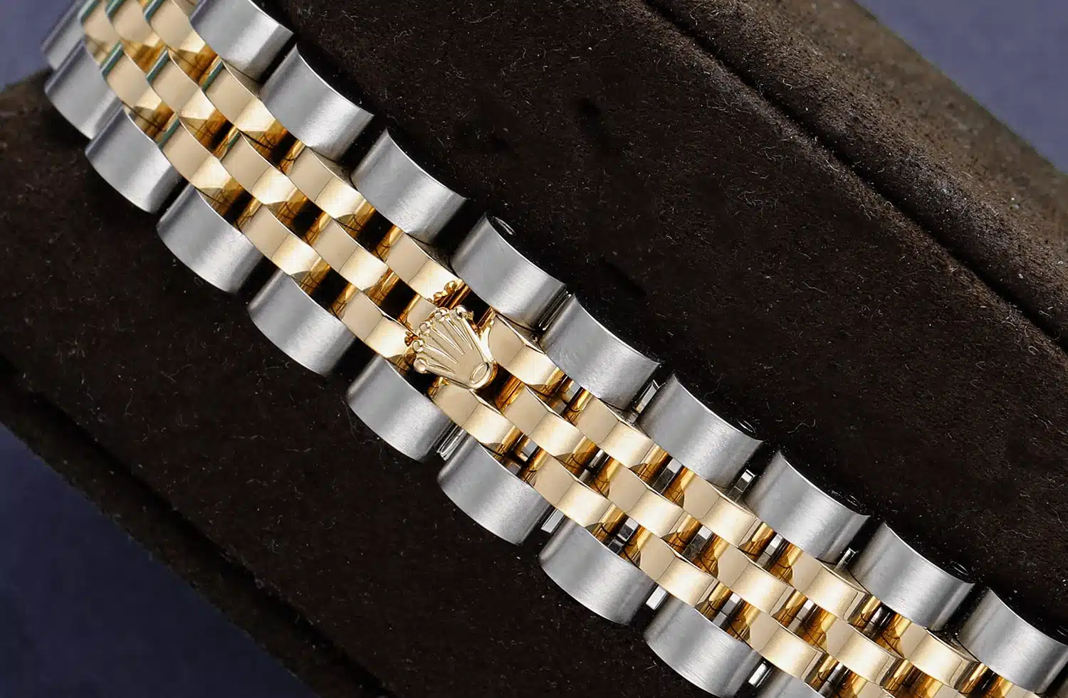 Rolex Lady-Datejust 179173 26mm Steel & Yellow Gold Watch Factory Champagne Diamond Dial Jubilee Band – image 7