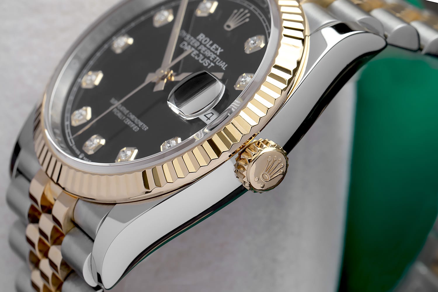 Rolex Datejust 36mm 126233 Stainless Steel & Yellow Gold Watch Jubilee Band Black Diamond Dial MINT