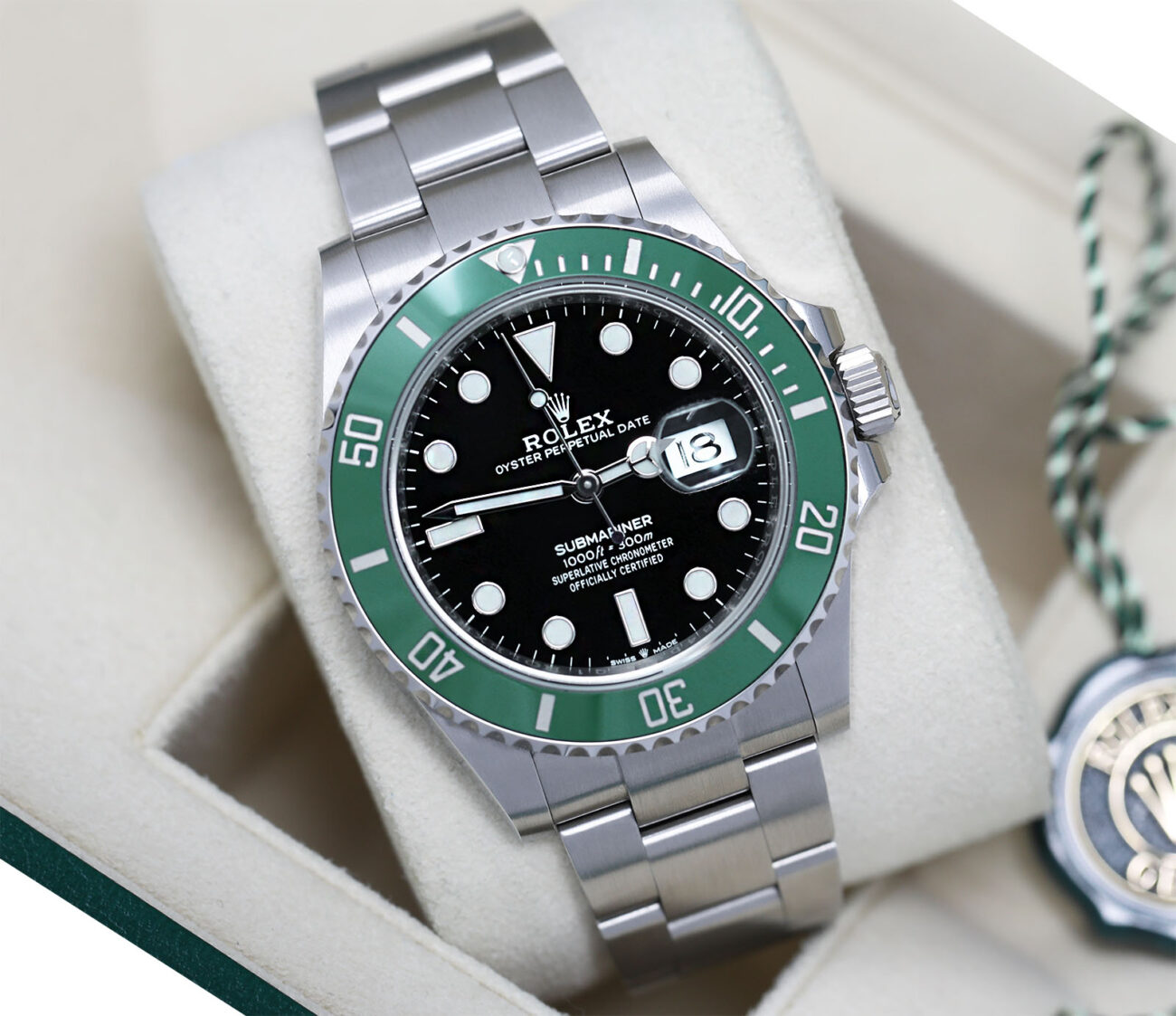Rolex Submariner Date 126610LV 41mm Stainless Steel Watch Kermit Green Bezel 2022