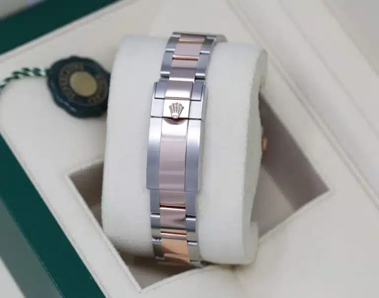 Rolex GMT-Master II 126711CHNR Stainless Steel and Rose Gold 'Root Beer' with Black Dial Watch – image 4