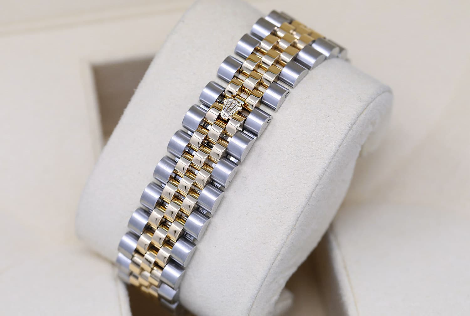 Rolex Datejust 36mm 116233 Two Tone Watch Champagne Diamond Dial Jubilee Band Hidden Clasp