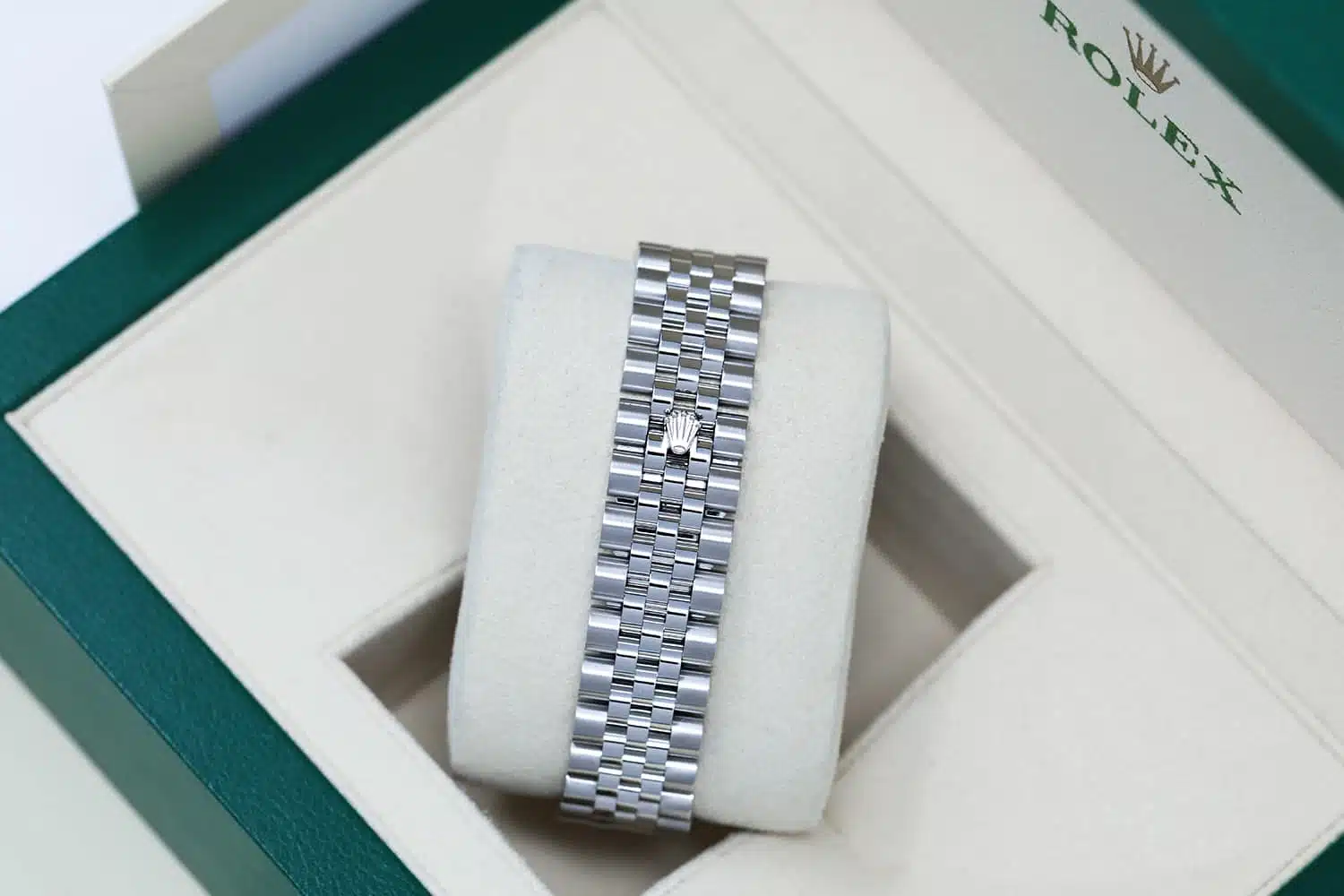 Rolex Datejust 36mm 116234-0088 Steel & White Gold Watch White Index Dial Jubilee Bracelet – image 5