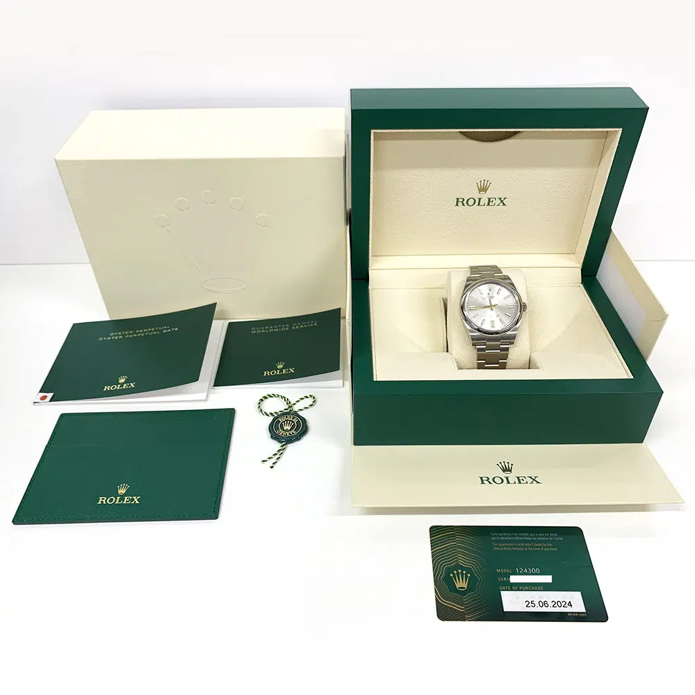 Rolex Oyster Perpetual 124300-0001 Silver Index Dial Stainless Steel 2024 – image 8