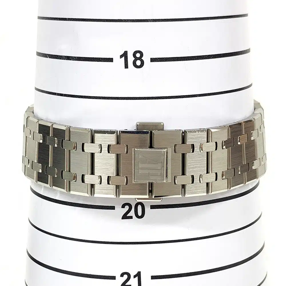 Audemars Piguet Royal Oak  26240ST.OO.1320ST.08 41mm Stainless Steel Watch Green Dial 2023 – image 9