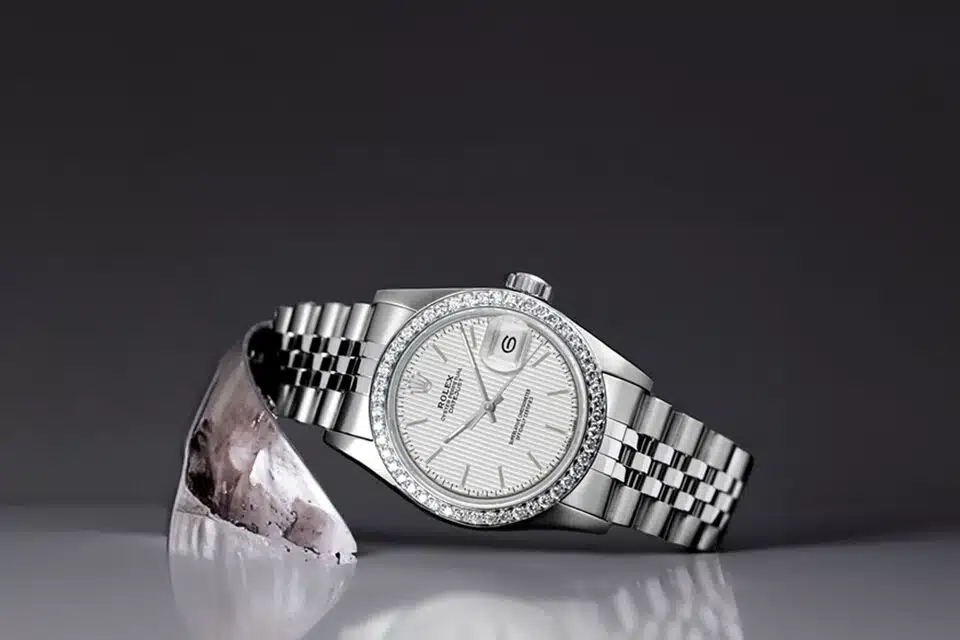 Rolex Datejust 31 Stainless Steel Watch Silver Dial with Diamond Bezel 68274 – image 5