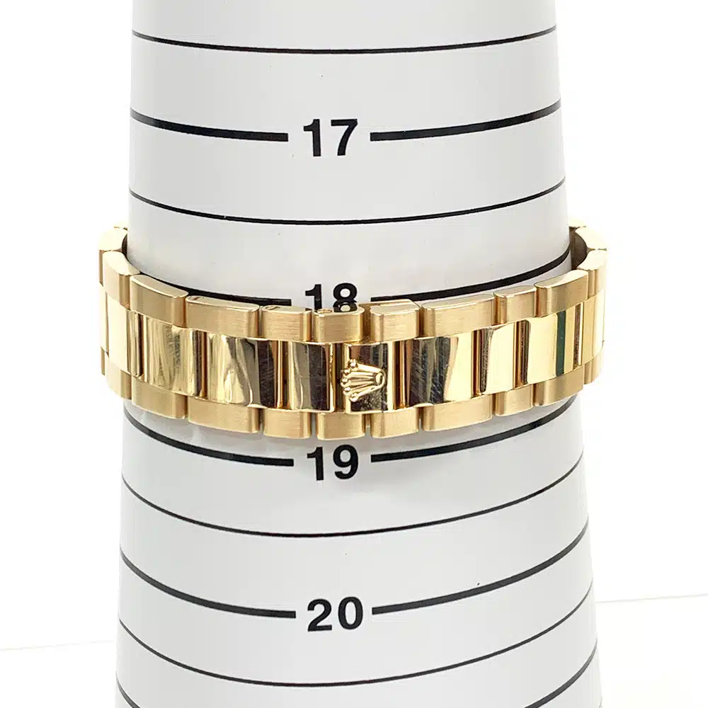 Rolex Day-Date 118205 36mm Oyster Rose Gold Watch Champagne Roman Dial 2004 – image 5