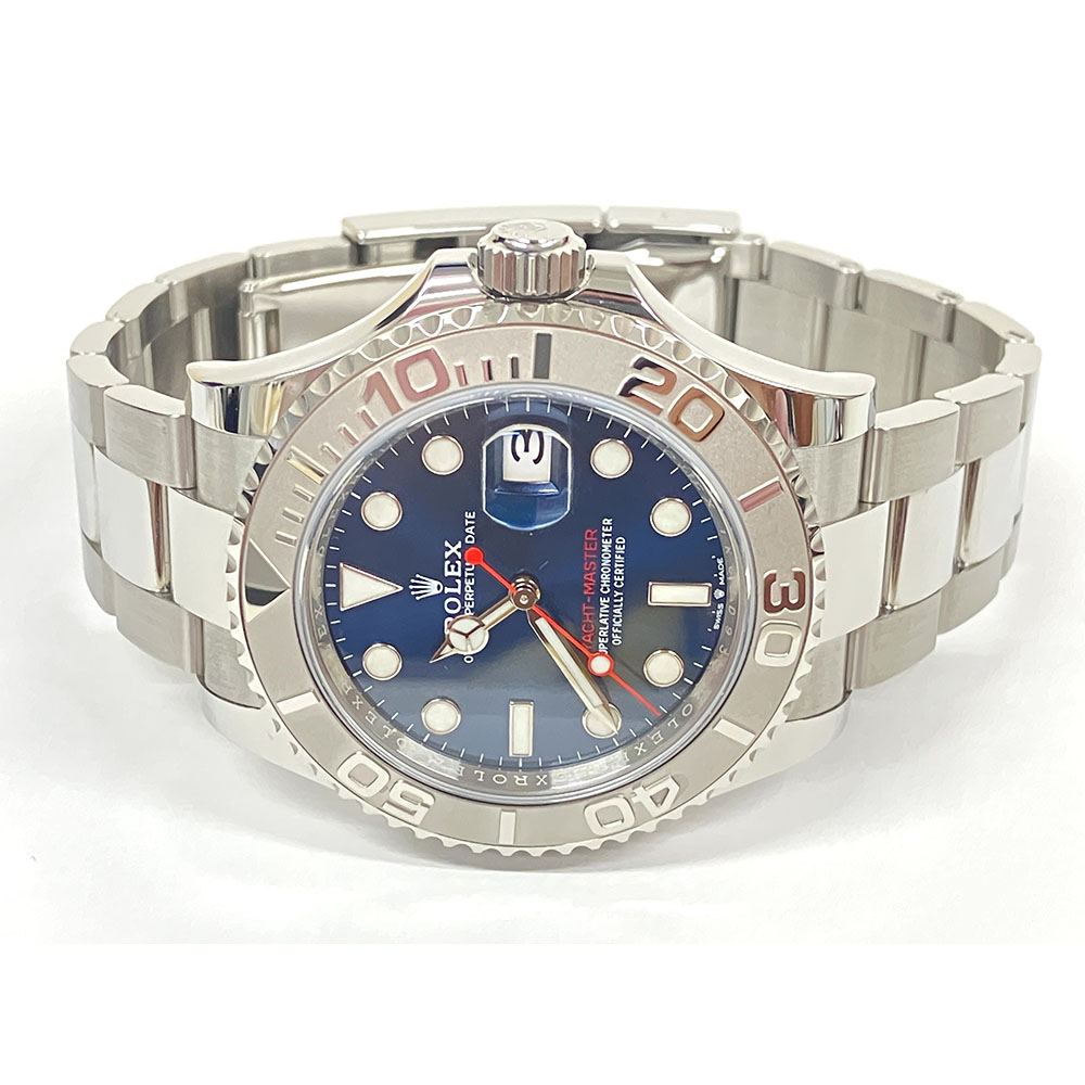 Rolex Yacht-Master 40mm 126622 Oystersteel with Blue Dial Watch