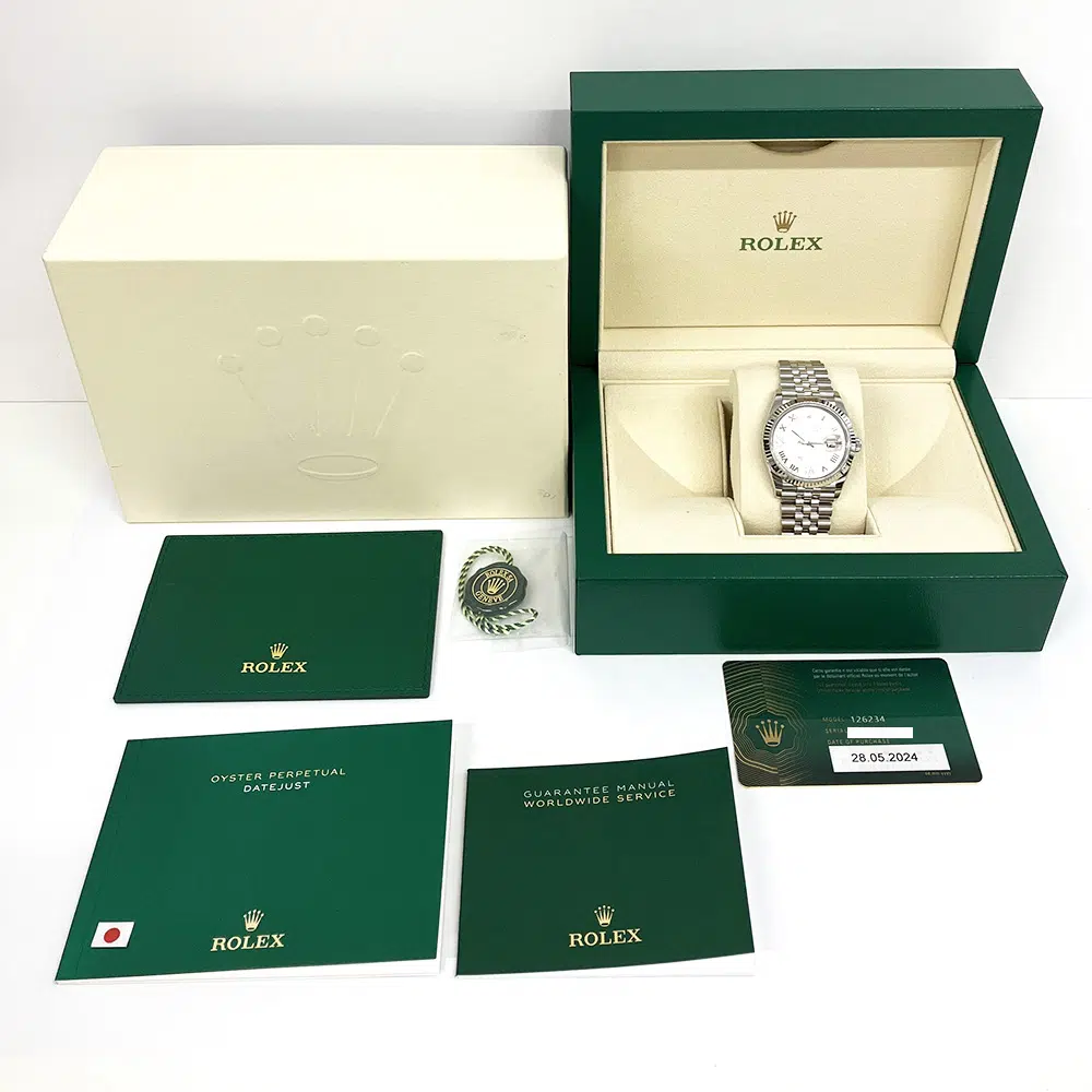 Rolex Datejust 36 Oyster Stainless Steel with Silver Roman Diamond “VI” and “IX” Dial Watch 126234 2021 – image 8
