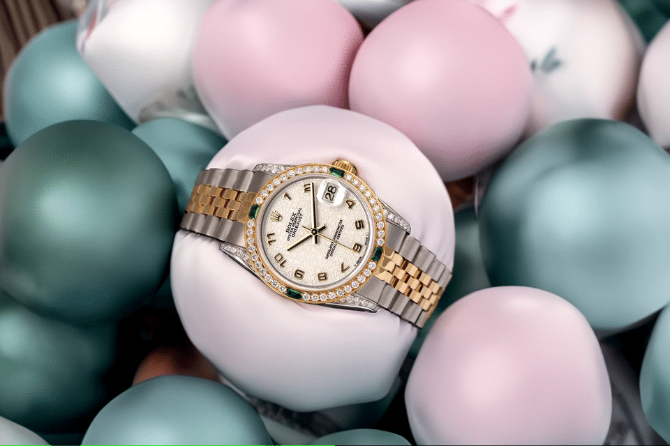 Rolex Datejust 68273 31 Cream Dial Two Tone Diamond & Emerald Wrist Watch