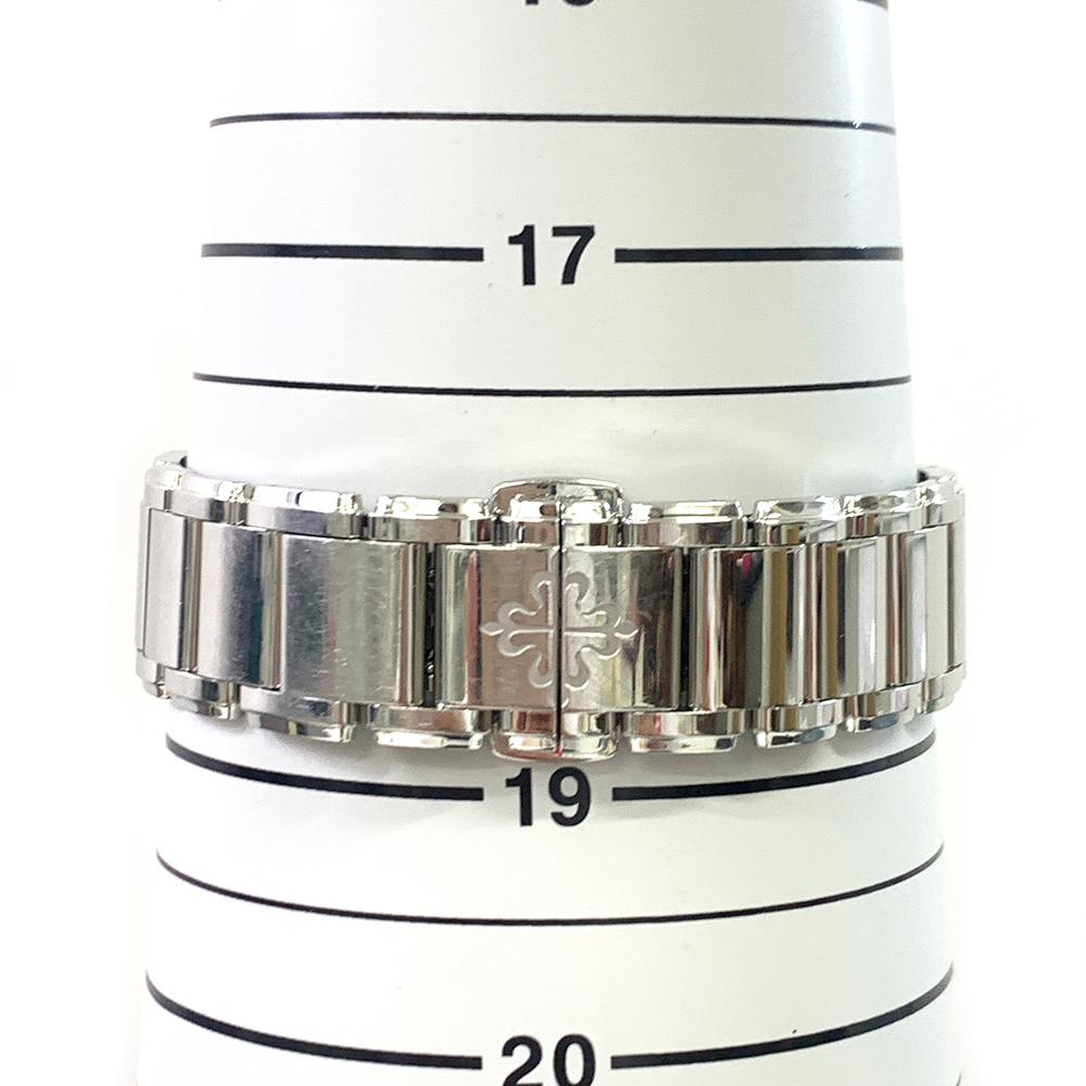 Patek Philippe Twenty~4 7300/1200A-011 36mm Stainless Steel with Green Dial Watch 2021