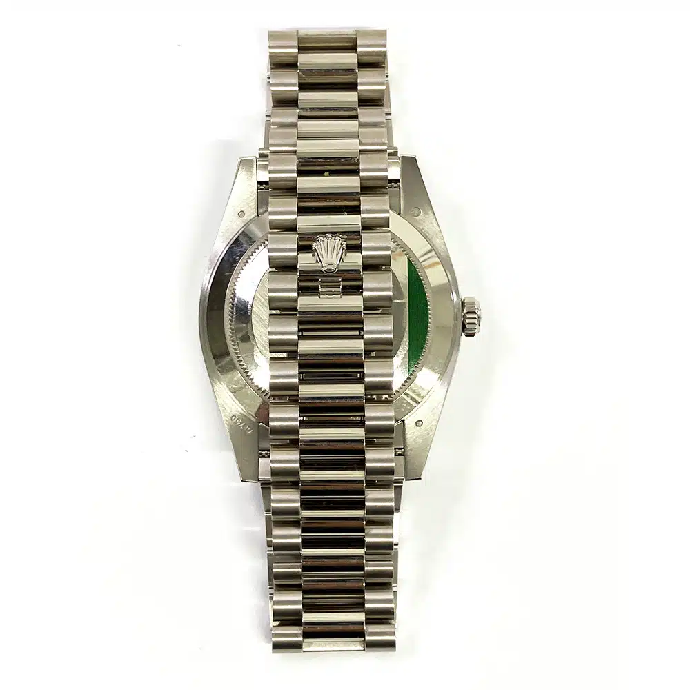 Rolex Day-Date 40 228239-0003 white gold, silver diamond dial - view 5