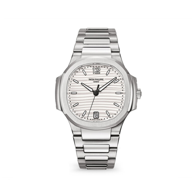 Patek Philippe Nautilus 7118/1A-010 Automatic 35.2mm Stainless Steel with White Dial Watch 2024